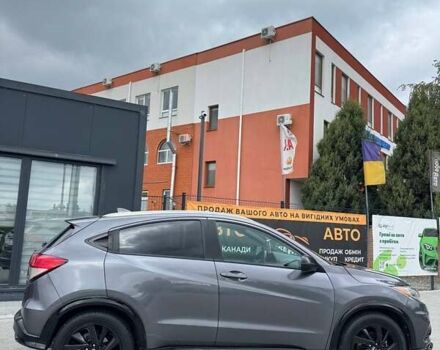 Серый Хонда ХРВ, объемом двигателя 1.8 л и пробегом 127 тыс. км за 18600 $, фото 5 на Automoto.ua