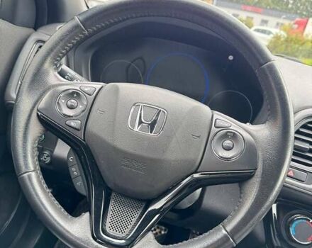 Серый Хонда ХРВ, объемом двигателя 1.8 л и пробегом 127 тыс. км за 18600 $, фото 6 на Automoto.ua