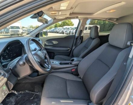 Серый Хонда ХРВ, объемом двигателя 1.8 л и пробегом 13 тыс. км за 16200 $, фото 7 на Automoto.ua