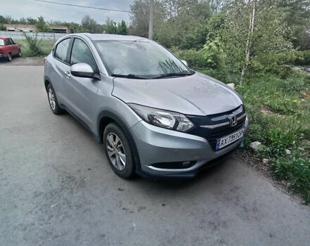 Сірий Хонда ХРВ, об'ємом двигуна 1.6 л та пробігом 260 тис. км за 15624 $, фото 1 на Automoto.ua