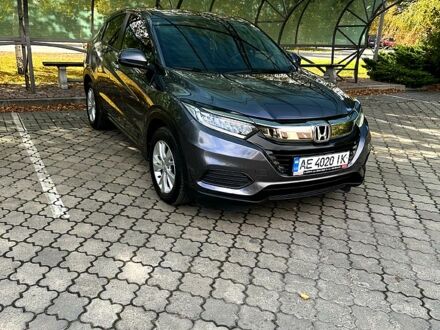 Хонда ХРВ 2019 у Павлограде на Automoto.ua Сірий Хонда ХРВ, об'ємом двигуна 1.5 л та пробігом 86 тис. км за 18000 $, фото 1 на Automoto.ua