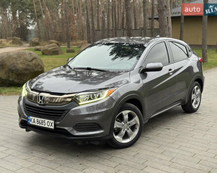 Серый Хонда ХРВ, объемом двигателя 1.8 л и пробегом 98 тыс. км за 15700 $, фото 1 на Automoto.ua