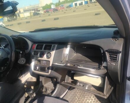 Синій Хонда ХРВ, об'ємом двигуна 1.6 л та пробігом 347 тис. км за 3650 $, фото 6 на Automoto.ua