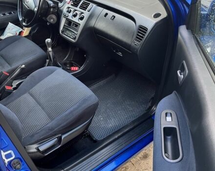 Синий Хонда ХРВ, объемом двигателя 1.6 л и пробегом 170 тыс. км за 7600 $, фото 2 на Automoto.ua