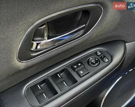 Синий Хонда ХРВ, объемом двигателя 1.5 л и пробегом 163 тыс. км за 16490 $, фото 22 на Automoto.ua