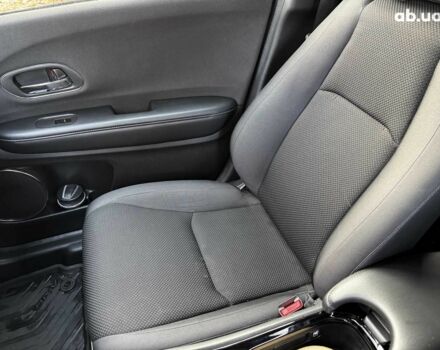 Синий Хонда ХРВ, объемом двигателя 1.5 л и пробегом 163 тыс. км за 16490 $, фото 21 на Automoto.ua