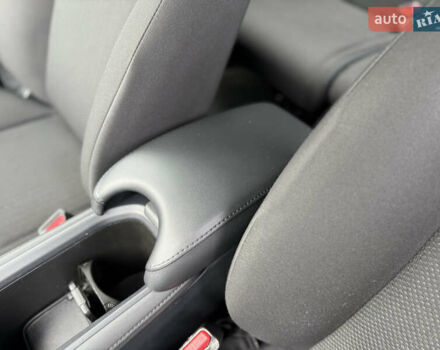 Синій Хонда ХРВ, об'ємом двигуна 1.8 л та пробігом 78 тис. км за 17900 $, фото 28 на Automoto.ua