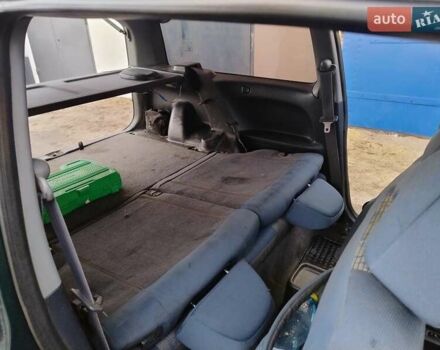 Зеленый Хонда ХРВ, объемом двигателя 1.6 л и пробегом 260 тыс. км за 3400 $, фото 15 на Automoto.ua