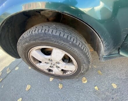 Зеленый Хонда ХРВ, объемом двигателя 1.6 л и пробегом 370 тыс. км за 3500 $, фото 9 на Automoto.ua