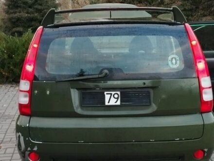 Зеленый Хонда ХРВ, объемом двигателя 1.6 л и пробегом 300 тыс. км за 1400 $, фото 1 на Automoto.ua