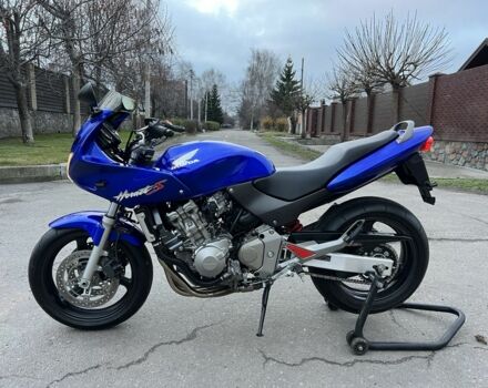 Хонда Hornet 600, объемом двигателя 0.6 л и пробегом 0 тыс. км за 4000 $, фото 1 на Automoto.ua