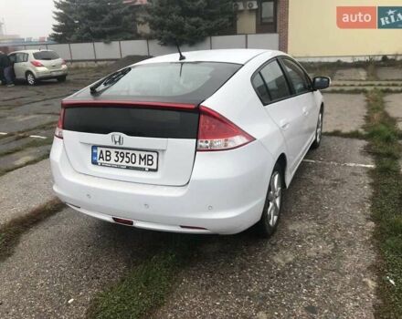 Белый Хонда Инсайт, объемом двигателя 1.34 л и пробегом 220 тыс. км за 10500 $, фото 3 на Automoto.ua