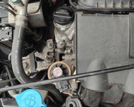 Белый Хонда Инсайт, объемом двигателя 1.3 л и пробегом 3 тыс. км за 1845 $, фото 7 на Automoto.ua