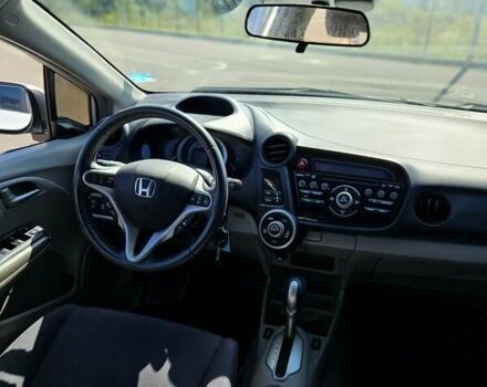 Білий Хонда Інсайт, об'ємом двигуна 1.3 л та пробігом 255 тис. км за 7500 $, фото 26 на Automoto.ua
