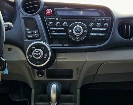 Білий Хонда Інсайт, об'ємом двигуна 1.3 л та пробігом 255 тис. км за 7500 $, фото 23 на Automoto.ua