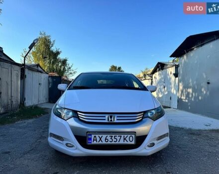 Білий Хонда Інсайт, об'ємом двигуна 1.34 л та пробігом 300 тис. км за 6800 $, фото 4 на Automoto.ua