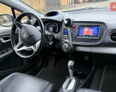 Білий Хонда Інсайт, об'ємом двигуна 1.34 л та пробігом 175 тис. км за 8000 $, фото 8 на Automoto.ua