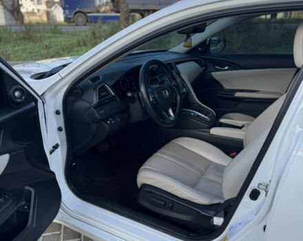 Білий Хонда Інсайт, об'ємом двигуна 1.5 л та пробігом 160 тис. км за 16700 $, фото 9 на Automoto.ua