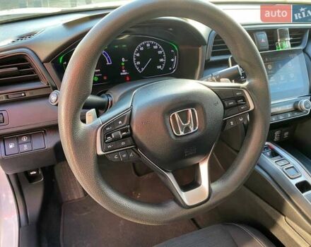 Белый Хонда Инсайт, объемом двигателя 1.5 л и пробегом 150 тыс. км за 16400 $, фото 13 на Automoto.ua