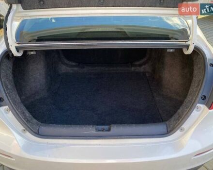 Белый Хонда Инсайт, объемом двигателя 1.5 л и пробегом 150 тыс. км за 16400 $, фото 27 на Automoto.ua