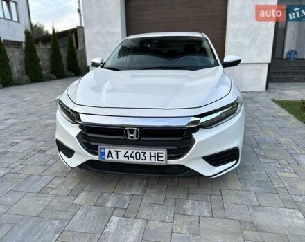 Белый Хонда Инсайт, объемом двигателя 1.5 л и пробегом 146 тыс. км за 16500 $, фото 4 на Automoto.ua