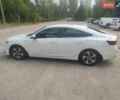Белый Хонда Инсайт, объемом двигателя 1.5 л и пробегом 113 тыс. км за 16900 $, фото 2 на Automoto.ua