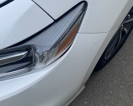 Белый Хонда Инсайт, объемом двигателя 1.5 л и пробегом 84 тыс. км за 18500 $, фото 3 на Automoto.ua