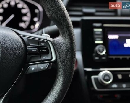 Белый Хонда Инсайт, объемом двигателя 1.5 л и пробегом 123 тыс. км за 15000 $, фото 22 на Automoto.ua