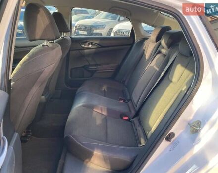 Белый Хонда Инсайт, объемом двигателя 1.5 л и пробегом 150 тыс. км за 16400 $, фото 21 на Automoto.ua