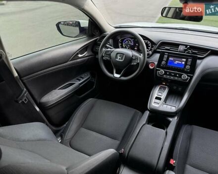 Белый Хонда Инсайт, объемом двигателя 1.5 л и пробегом 123 тыс. км за 15000 $, фото 18 на Automoto.ua