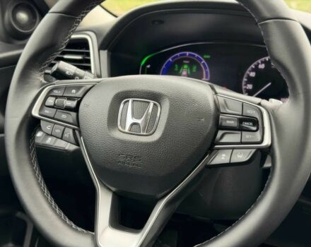 Белый Хонда Инсайт, объемом двигателя 1.5 л и пробегом 30 тыс. км за 4300 $, фото 5 на Automoto.ua