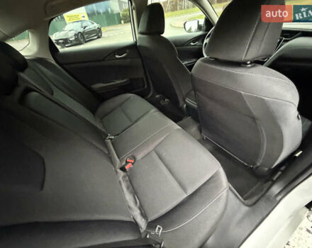 Белый Хонда Инсайт, объемом двигателя 1.5 л и пробегом 214 тыс. км за 15999 $, фото 27 на Automoto.ua