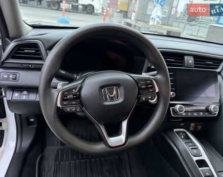 Хонда Инсайт 2020 в Киеве на Automoto.ua Белый Хонда Инсайт, объемом двигателя 1.5 л и пробегом 121 тыс. км за 16500 $, фото 9 на Automoto.ua