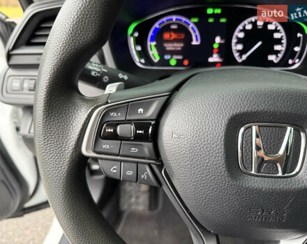Белый Хонда Инсайт, объемом двигателя 1.5 л и пробегом 214 тыс. км за 15999 $, фото 15 на Automoto.ua