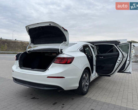 Хонда Инсайт 2020 в Киеве на Automoto.ua Белый Хонда Инсайт, объемом двигателя 1.5 л и пробегом 121 тыс. км за 16500 $, фото 25 на Automoto.ua