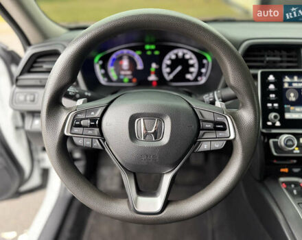 Белый Хонда Инсайт, объемом двигателя 1.5 л и пробегом 214 тыс. км за 15999 $, фото 14 на Automoto.ua