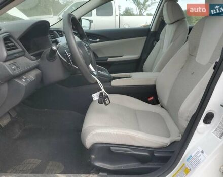 Білий Хонда Інсайт, об'ємом двигуна 1.5 л та пробігом 80 тис. км за 3000 $, фото 6 на Automoto.ua