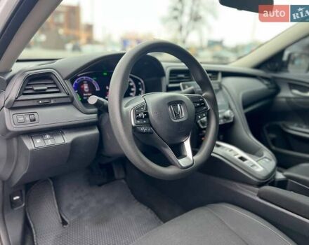 Белый Хонда Инсайт, объемом двигателя 1.5 л и пробегом 52 тыс. км за 19800 $, фото 12 на Automoto.ua