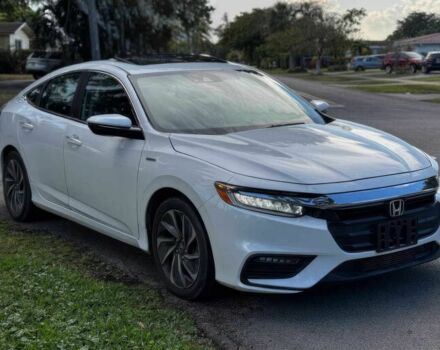 Белый Хонда Инсайт, объемом двигателя 1.5 л и пробегом 16 тыс. км за 10000 $, фото 2 на Automoto.ua