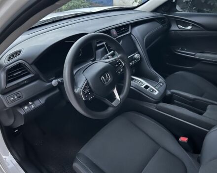 Белый Хонда Инсайт, объемом двигателя 1.5 л и пробегом 150 тыс. км за 15500 $, фото 11 на Automoto.ua