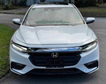 Белый Хонда Инсайт, объемом двигателя 1.5 л и пробегом 16 тыс. км за 10000 $, фото 1 на Automoto.ua