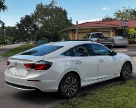 Белый Хонда Инсайт, объемом двигателя 1.5 л и пробегом 16 тыс. км за 10000 $, фото 7 на Automoto.ua