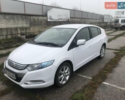 Белый Хонда Инсайт, объемом двигателя 1.34 л и пробегом 220 тыс. км за 10500 $, фото 1 на Automoto.ua