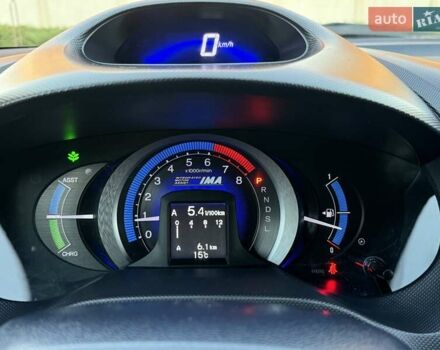 Хонда Инсайт 2009 в Одессе на Automoto.ua Черный Хонда Инсайт, объемом двигателя 1.34 л и пробегом 178 тыс. км за 7700 $, фото 4 на Automoto.ua