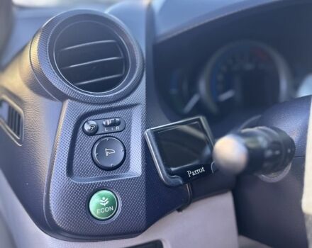 Чорний Хонда Інсайт, об'ємом двигуна 1.3 л та пробігом 160 тис. км за 8000 $, фото 13 на Automoto.ua