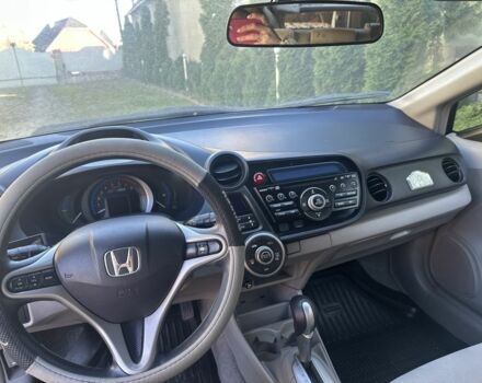 Чорний Хонда Інсайт, об'ємом двигуна 1.3 л та пробігом 160 тис. км за 8000 $, фото 5 на Automoto.ua