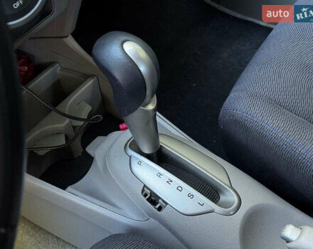 Красный Хонда Инсайт, объемом двигателя 1.3 л и пробегом 248 тыс. км за 6990 $, фото 21 на Automoto.ua