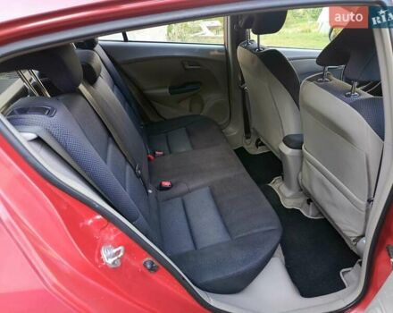 Красный Хонда Инсайт, объемом двигателя 1.3 л и пробегом 247 тыс. км за 5700 $, фото 15 на Automoto.ua