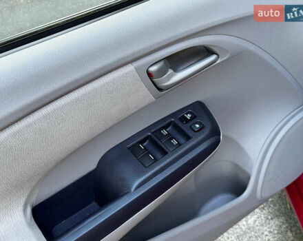 Красный Хонда Инсайт, объемом двигателя 1.3 л и пробегом 248 тыс. км за 6990 $, фото 16 на Automoto.ua