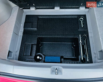 Красный Хонда Инсайт, объемом двигателя 1.3 л и пробегом 37 тыс. км за 8350 $, фото 28 на Automoto.ua